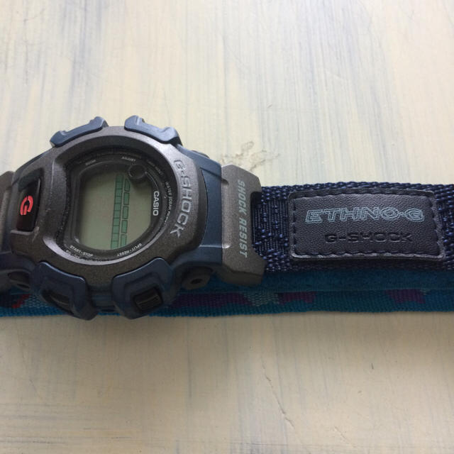 G-SHOCK(ジーショック)の絶版品 gshock エスノG 絶版美品 メンズの時計(腕時計(デジタル))の商品写真