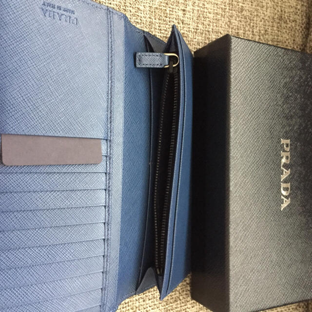 PRADA(プラダ)のハチドリ様専用！新品 未使用プラダ 財布 2MV836 長財布 PRADA メンズのファッション小物(長財布)の商品写真