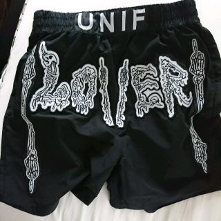 ユニフ(UNIF)のUNIF ショートパンツ(ショートパンツ)