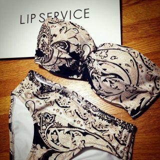 リップサービス(LIP SERVICE)のLIP♡バンドゥビキニ(水着)