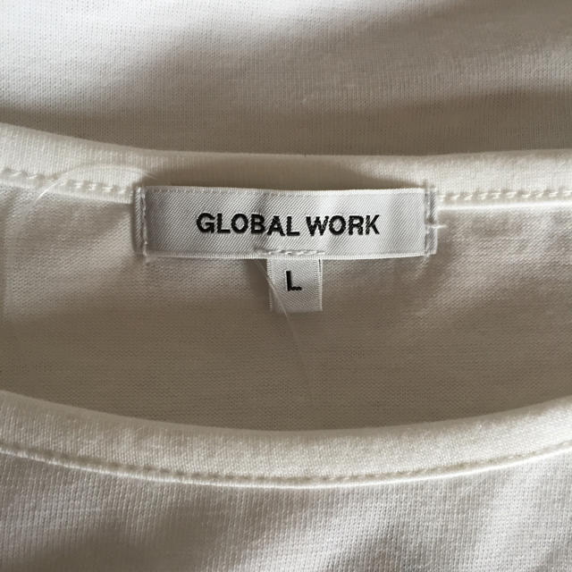 GLOBAL WORK(グローバルワーク)の新品◎GLOBAL WORK◎フラワー刺繍スリーブT レディースのトップス(Tシャツ(半袖/袖なし))の商品写真