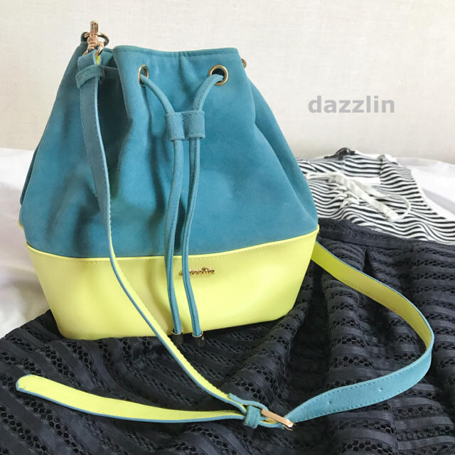 dazzlin(ダズリン)のdazzlin♡バイカラー巾着BAG♡雑誌掲載♡ショルダーバッグ♡ レディースのバッグ(ショルダーバッグ)の商品写真