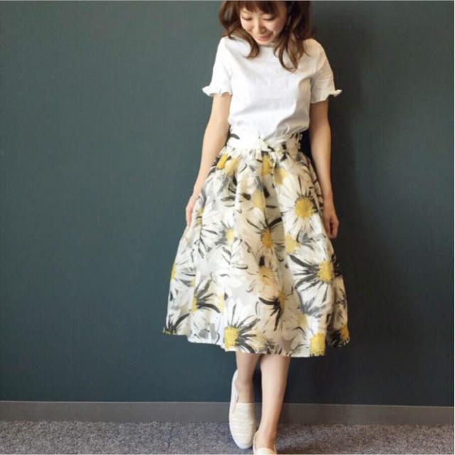 フラワーチュールスカート レディースのスカート(ひざ丈スカート)の商品写真