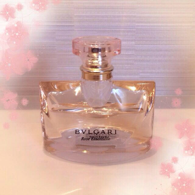 BVLGARI(ブルガリ)の♡ゆぅ♡様♡値下げ！ブルガリ♡香水 コスメ/美容の香水(香水(女性用))の商品写真