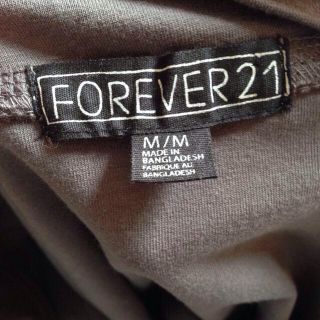 フォーエバートゥエンティーワン(FOREVER 21)のグレータイトスカート(ミニスカート)