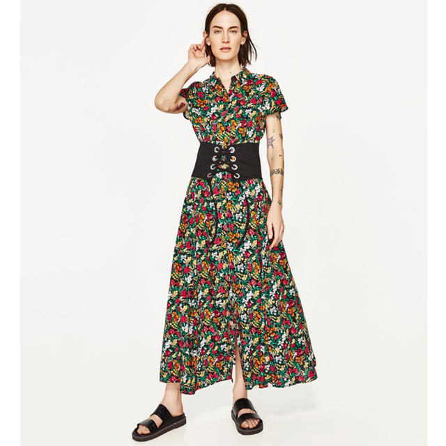 ZARA(ザラ)のZARA 花柄 ワンピース ロング XS レディースのワンピース(ロングワンピース/マキシワンピース)の商品写真