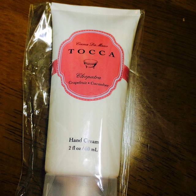 TOCCA(トッカ)の花様専用 ♡ クレオパトラの香り ♡ ハンドクリーム ♡ コスメ/美容のボディケア(ハンドクリーム)の商品写真