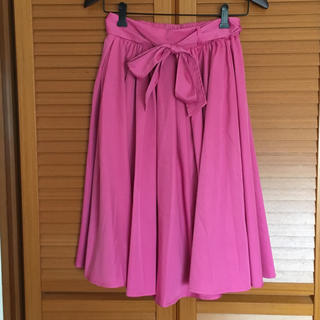 グレイル(GRL)のGRL リボン付きフレアスカート/ピンク/新品タグ付き(ひざ丈スカート)