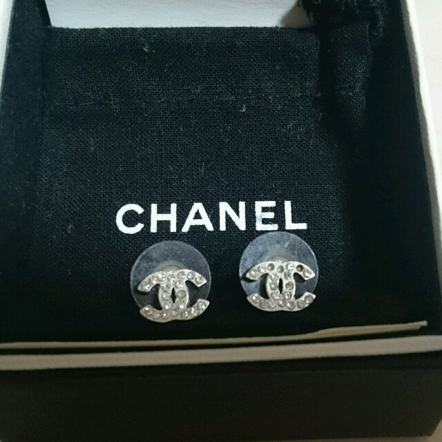 ◆CHANEL◆ ピアス