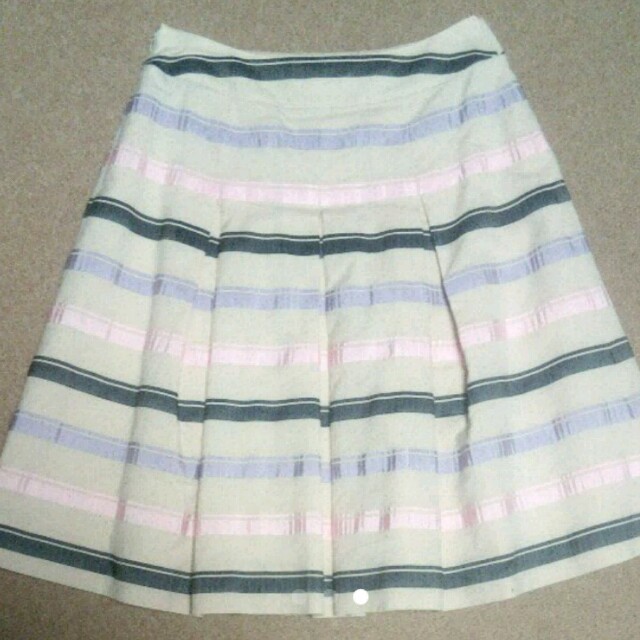 M'S GRACY(エムズグレイシー)のエムズグレイシースカート レディースのスカート(ひざ丈スカート)の商品写真