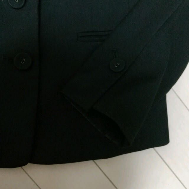 Swingle(スウィングル)の【sakko様専用】定価5万弱　スウィングル　デザインスーツ　黒 レディースのフォーマル/ドレス(スーツ)の商品写真