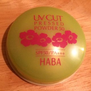 ハーバー(HABA)の未使用 ♡HABA♡ UVカット プレストパウダー50(フェイスパウダー)