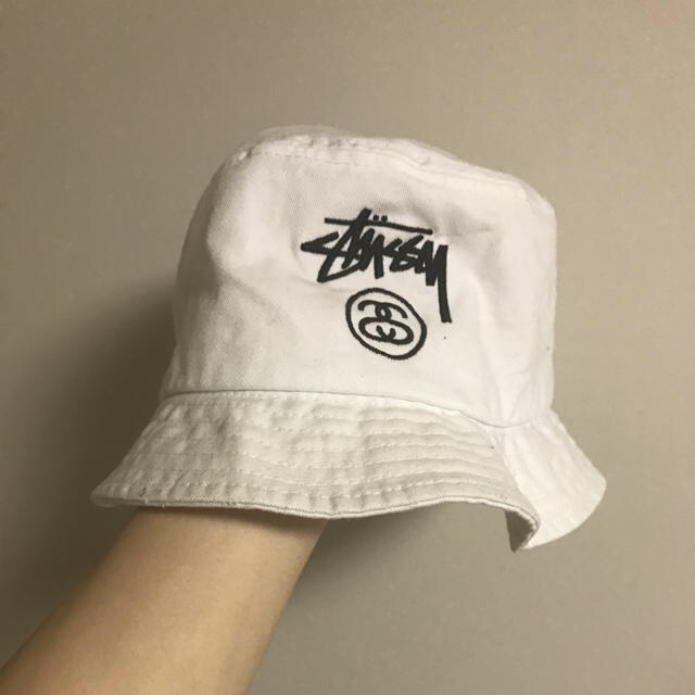 STUSSY(ステューシー)の帽子 レディースのファッション小物(その他)の商品写真