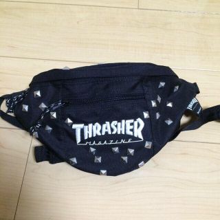 イーハイフンワールドギャラリー(E hyphen world gallery)のTHRASHER☆(ボディバッグ/ウエストポーチ)