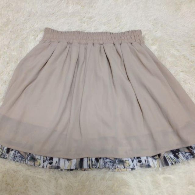 JEANASIS(ジーナシス)のリバーシブルギャザースカート レディースのスカート(ひざ丈スカート)の商品写真