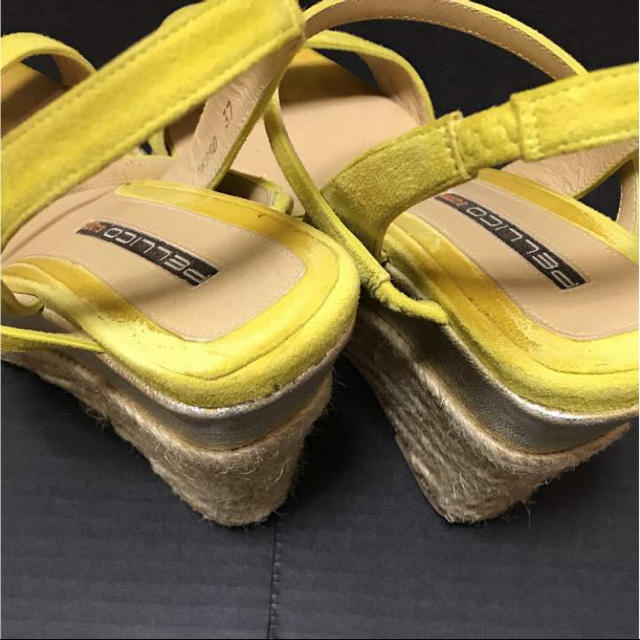 TOMORROWLAND(トゥモローランド)のペリーコサニー イエローウェッジサンダル レディースの靴/シューズ(サンダル)の商品写真