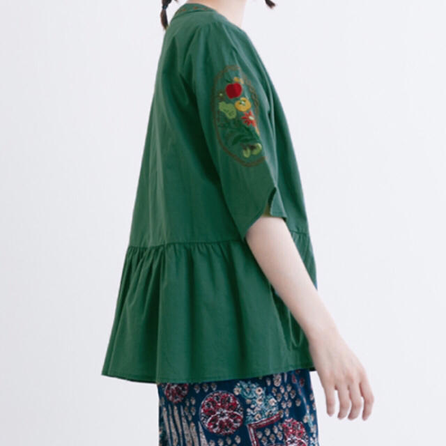 merlot(メルロー)のfleurcloset様専用 レディースのトップス(シャツ/ブラウス(半袖/袖なし))の商品写真