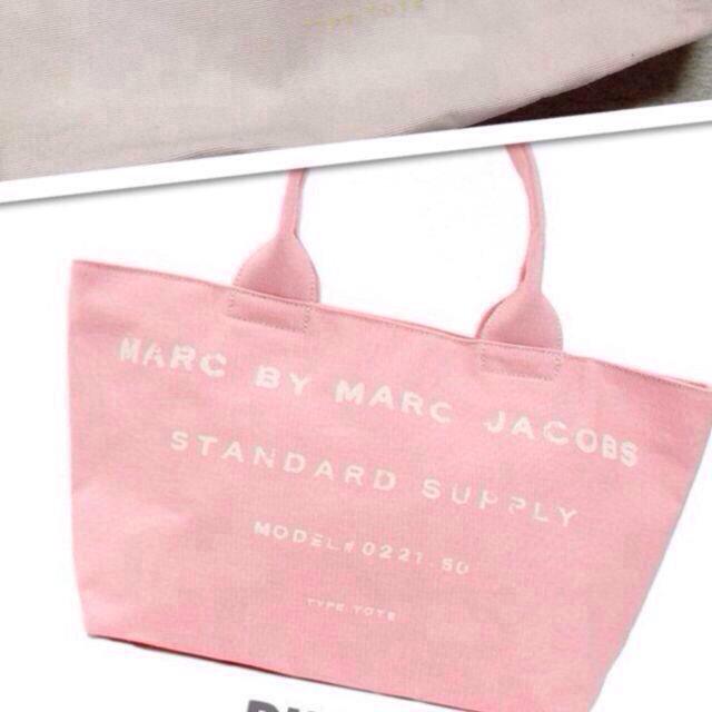 MARC BY MARC JACOBS(マークバイマークジェイコブス)のMARCJACOBS バック♥︎ レディースのバッグ(トートバッグ)の商品写真