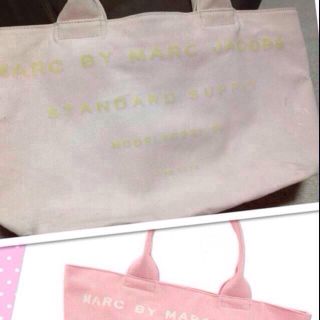 マークバイマークジェイコブス(MARC BY MARC JACOBS)のMARCJACOBS バック♥︎(トートバッグ)