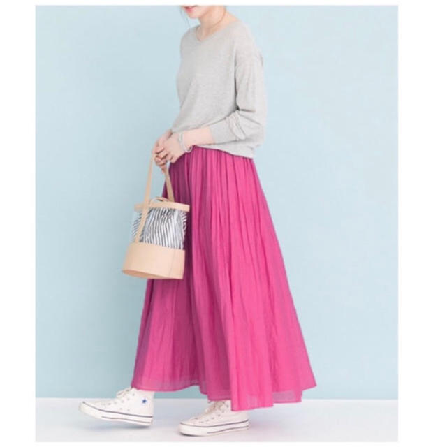 URBAN RESEARCH(アーバンリサーチ)の週末限定でお値引き45５０円 レディースのスカート(ひざ丈スカート)の商品写真