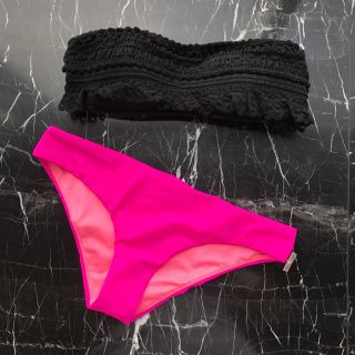 ヴィクトリアズシークレット(Victoria's Secret)のVictoria's Secret ビキニセット ブラック/ピンク 新品(水着)