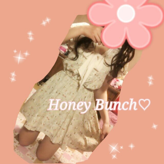 Honey Bunch(ハニーバンチ)のぁゃにゃん様25日までお取り置き♡ レディースのワンピース(ミニワンピース)の商品写真