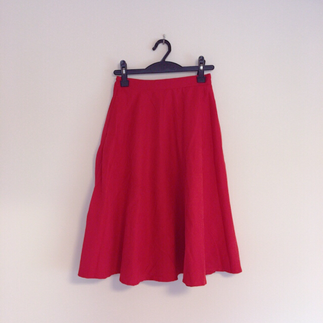 w closet(ダブルクローゼット)の新品未使用 ダブルクローゼット フレアスカート レディースのスカート(ひざ丈スカート)の商品写真
