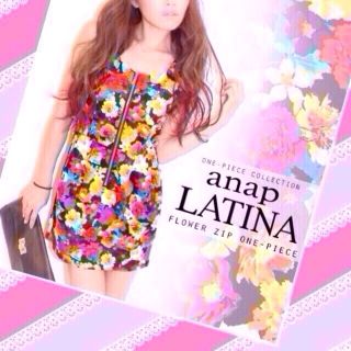 アナップラティーナ(ANAP Latina)のフラワーZIPワンピース(ミニワンピース)