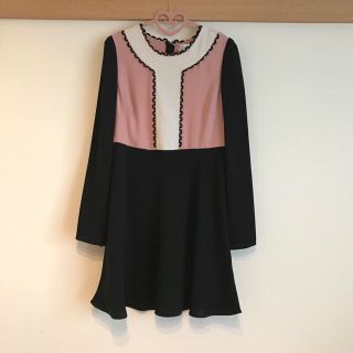 レッドヴァレンティノ(RED VALENTINO)の新品タグ付き レッドヴァレンティノ ☆ワンピース☆(ひざ丈ワンピース)