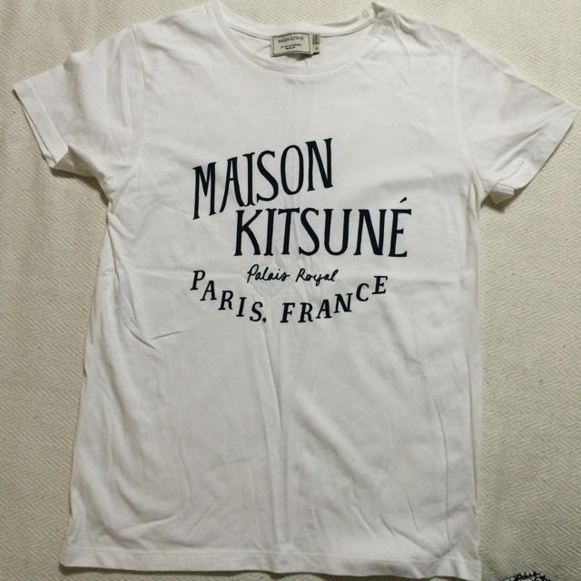 MAISON KITSUNE'(メゾンキツネ)のMAISON KITSUNE／Tシャツ レディースのトップス(Tシャツ(半袖/袖なし))の商品写真