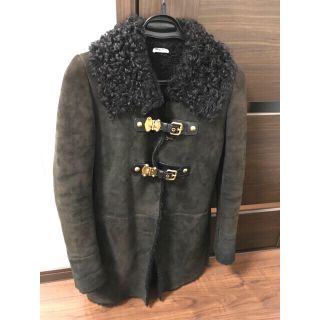 ミュウミュウ ムートンコートの通販 11点 | miumiuを買うならラクマ ミュウミュウ ムートンコートの通販 11点 | miumiuを買うならラクマ