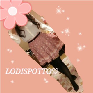ロディスポット(LODISPOTTO)のLODISPOTTO♡花柄スカート♡(ひざ丈スカート)