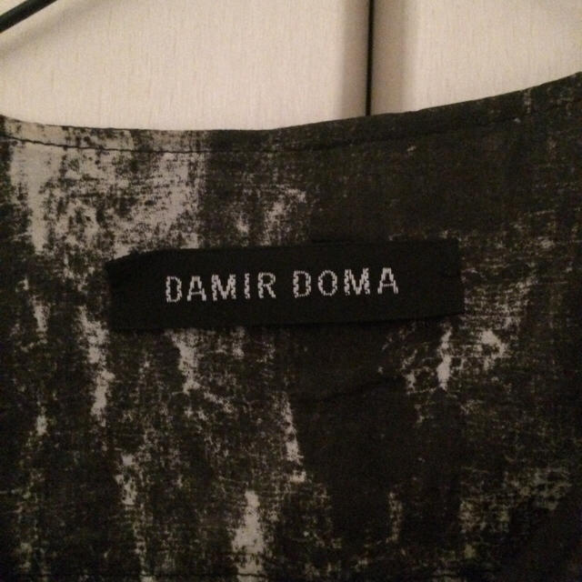 DAMIR DOMA(ダミールドーマ)のDAMIR DOMA ノーカラーシャツ メンズのトップス(シャツ)の商品写真