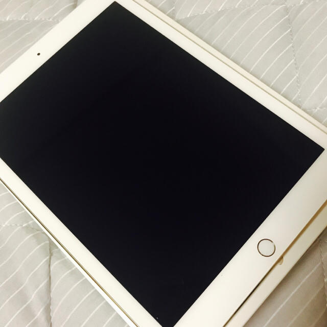 iPad Air2 64G Wi-Fi GOLD 本体