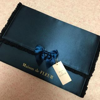 メゾンドフルール(Maison de FLEUR)のMaison de FLEUR♡A4 書類ケース♡ネイビー(その他)