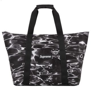 シュプリーム(Supreme)の【新品送料込】Supreme Ripple Packable Tote(トートバッグ)