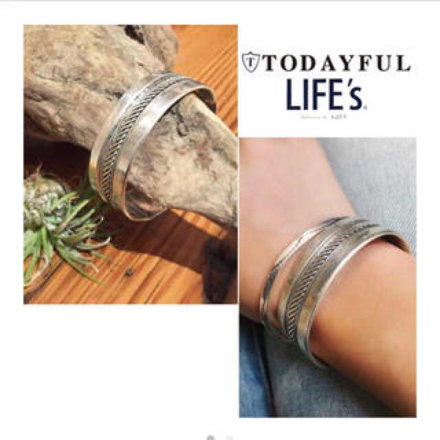 TODAYFUL(トゥデイフル)の☆TODAYFUL シルバーネイティヴバングル☆ シルバー レディースのアクセサリー(ブレスレット/バングル)の商品写真