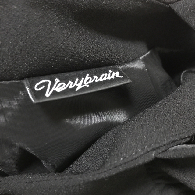 Verybrain(ベリーブレイン)のverybrain♡エプロンスカート レディースのスカート(ひざ丈スカート)の商品写真