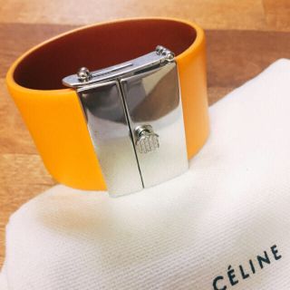 セリーヌ(celine)のお値下げ！セリーヌ Celine バングル(ブレスレット/バングル)