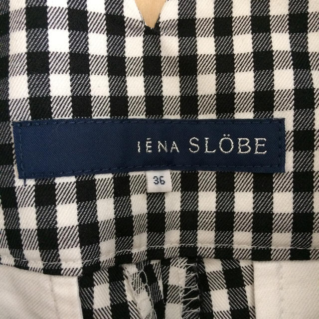 SLOBE IENA(スローブイエナ)のイエナスローブのギンガムチェックパンツ レディースのパンツ(クロップドパンツ)の商品写真