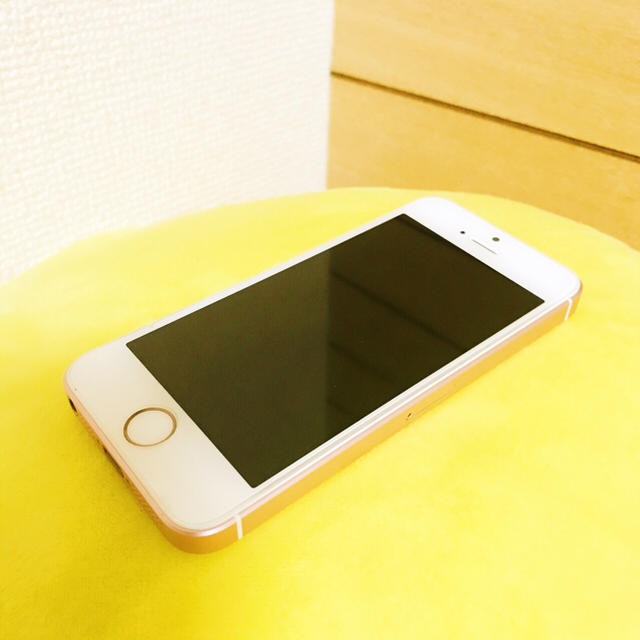 iPhone SE Gold 64GB SIMフリー 本体のみ