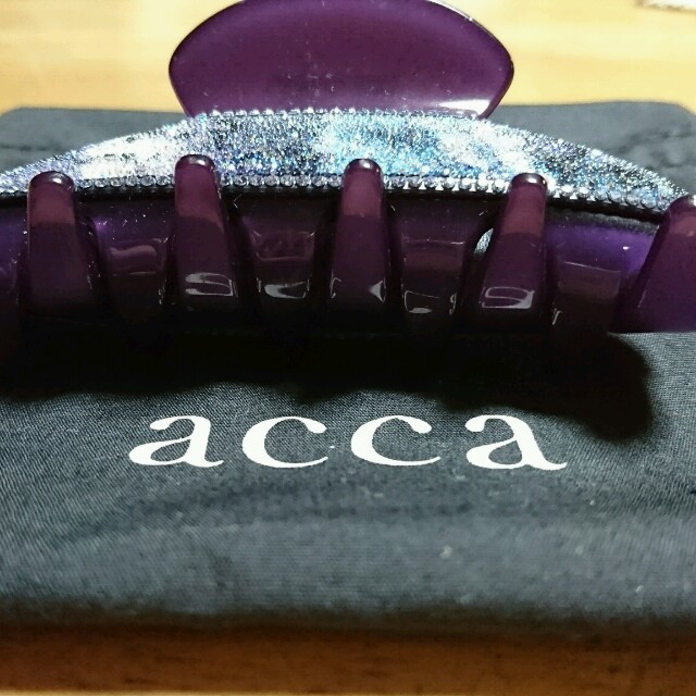 acca(アッカ)のりんごあめさま専用 稀少 超美品 accaクリップ レディースのヘアアクセサリー(バレッタ/ヘアクリップ)の商品写真