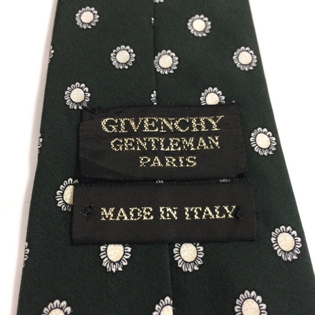 GIVENCHY(ジバンシィ)の★美品★GIVENCHY イタリア製 ジバンシィ メンズのファッション小物(ネクタイ)の商品写真