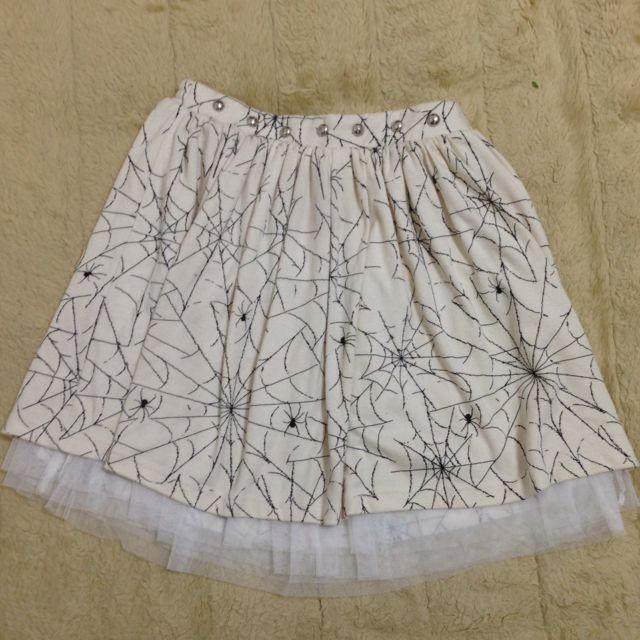 WEGO(ウィゴー)のAMOちゃんコラボ 蜘蛛の巣スカート レディースのスカート(ひざ丈スカート)の商品写真