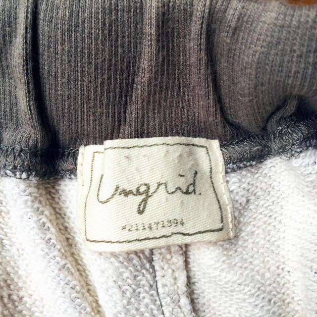 Ungrid(アングリッド)の夏に大活躍！【ungrid】カモフラスウェットショートパンツ レディースのパンツ(ショートパンツ)の商品写真