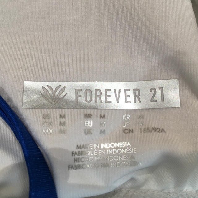 FOREVER 21(フォーエバートゥエンティーワン)の新品未使用 forever21 フォーエバー スポーツブラ M スポーツ/アウトドアのトレーニング/エクササイズ(ヨガ)の商品写真