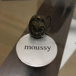 マウジー(moussy)のmoussy マウジー アンティークゴールド リング 定価3990円(リング(指輪))