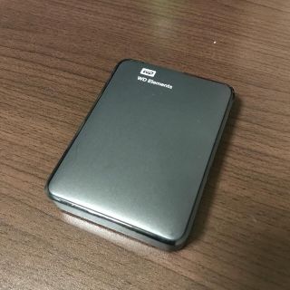 バッファローボブス(BUFFALO BOBS)のWD Elements 2TB 外付けハードディスク(PC周辺機器)