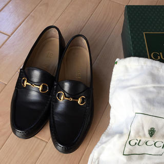 グッチ(Gucci)の美品  グッチ ホースビットローファー 38C 黒(ローファー/革靴)