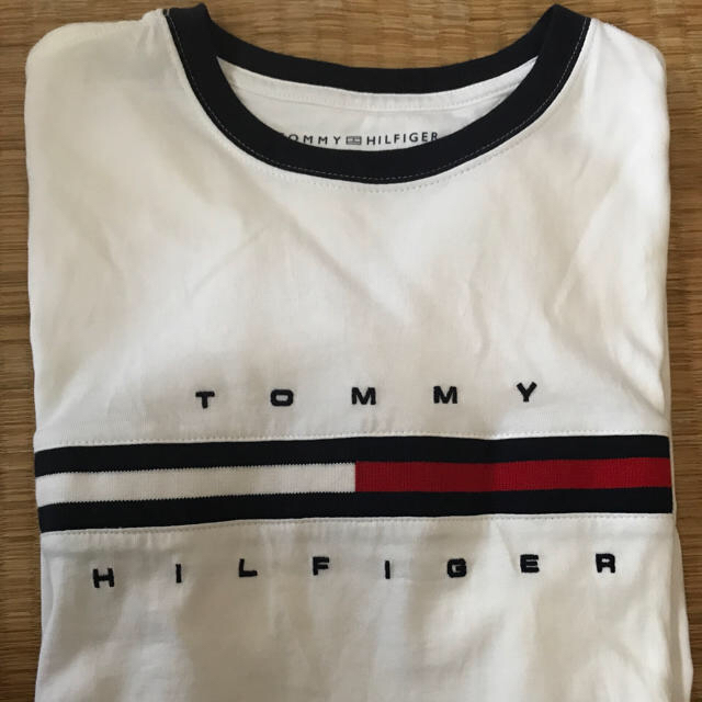 TOMMY HILFIGER(トミーヒルフィガー)のトミー 半袖tシャツ メンズのトップス(Tシャツ/カットソー(半袖/袖なし))の商品写真